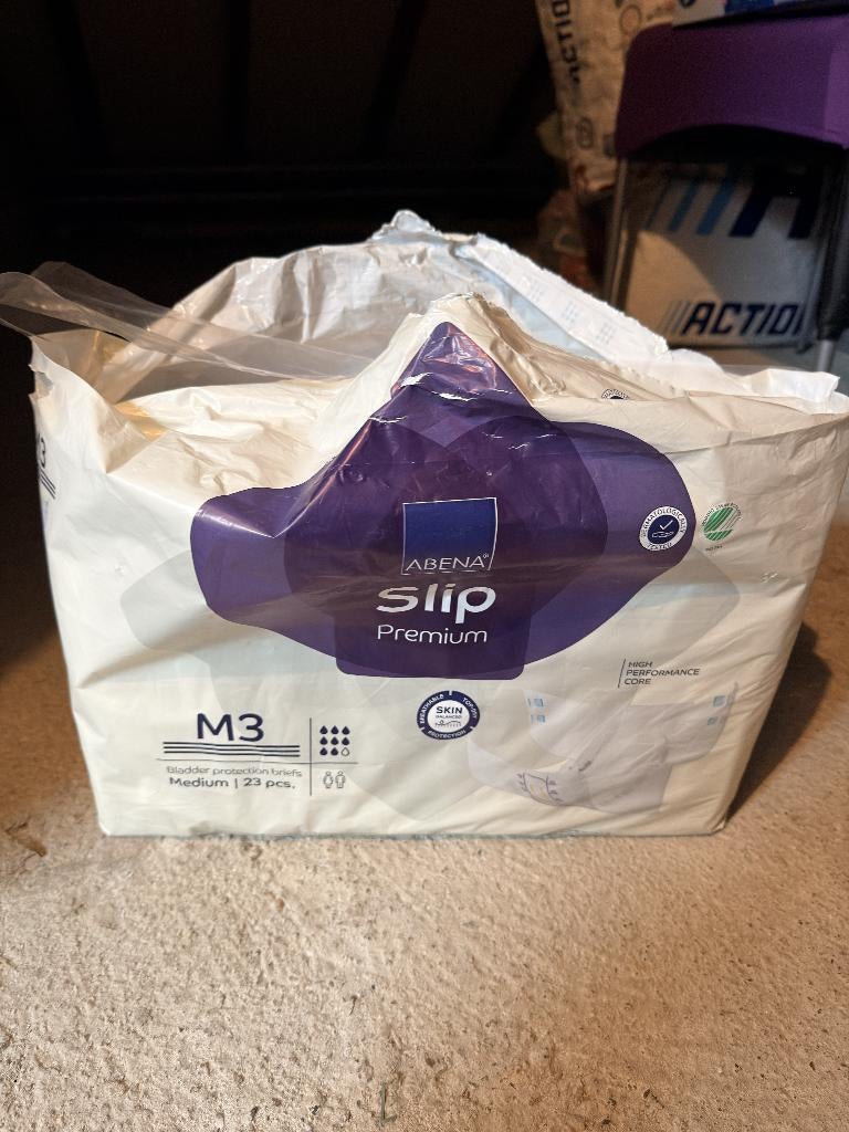 verschillende incontinentiemateriaal te koop. graag allesin1, Ophalen, Nieuw