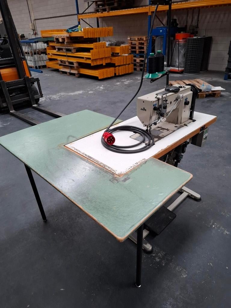Prachtige Adler 467 naaimachine, Industrieel, Ophalen, Overige merken, Naaimachine