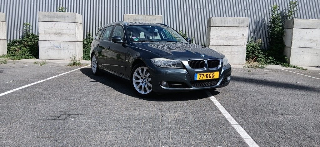 BMW 318I 2.0 CORP L HIGH EXEC E91LCI 2011 NAV/XEN/PDC/ENZZ, Euro 5, Stationwagon, Handgeschakeld, Particulier