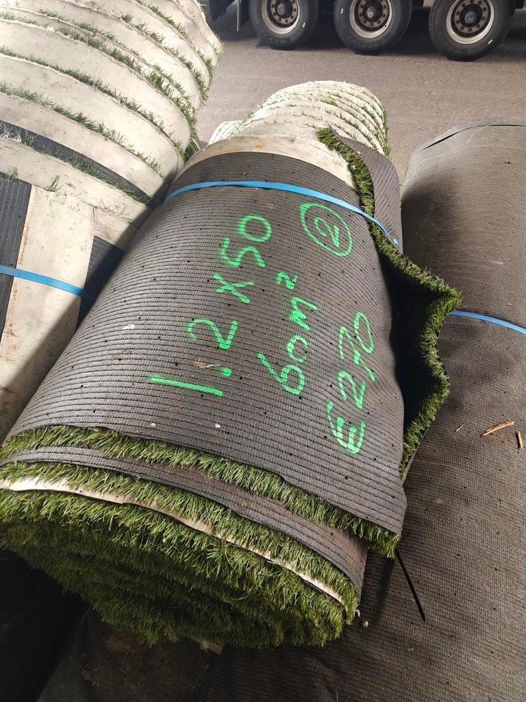 Volle rol kunstgras 1.2x50 (60m2), Tuin en Terras, Gras en Kunstgras, Zo goed als nieuw, Kunstgras, 20 m² of meer, Ophalen