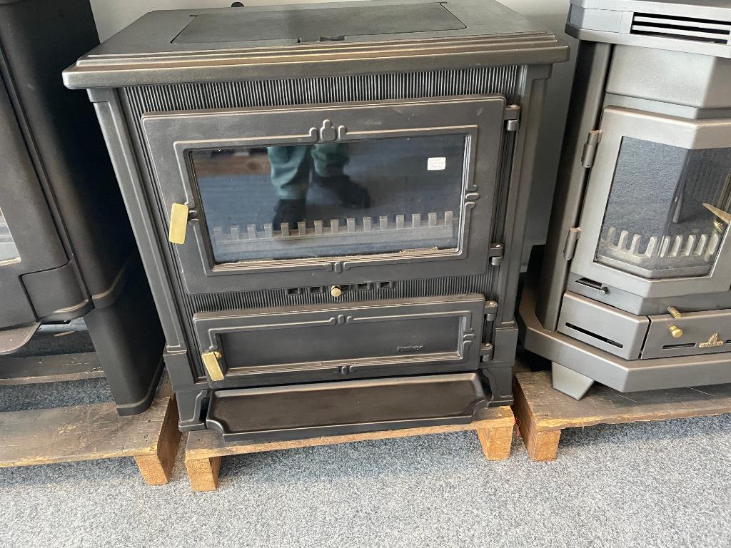 Gietijzeren hout kachel 11 KW  GWHZ en Morso 110, Ophalen, Houtkachel, Zo goed als nieuw, Vrijstaand