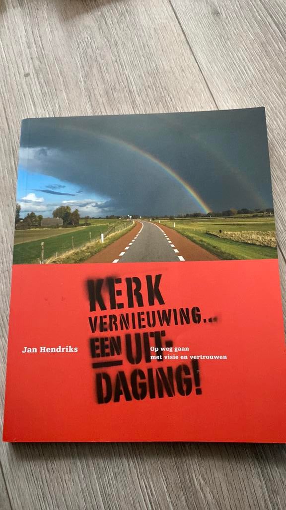 Jan Hendriks - Kerkvernieuwing... een uitdaging!, Ophalen of Verzenden, Zo goed als nieuw, Jan Hendriks