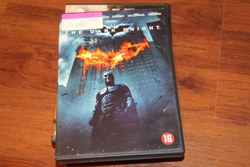 the dark knight, Vanaf 16 jaar, Ophalen of Verzenden, Gebruikt, Actie