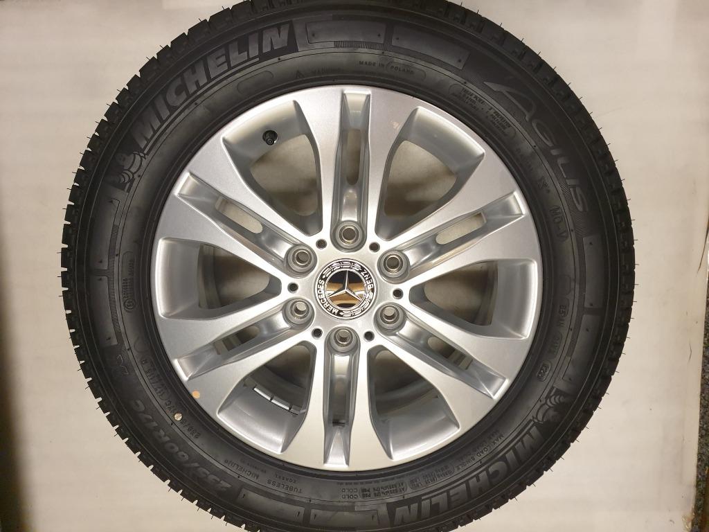 Originele Mercedes Sprinter velgen 17inch +Michelin Incl BTW, Bestelwagen, Banden en Velgen, Nieuw, 17 inch