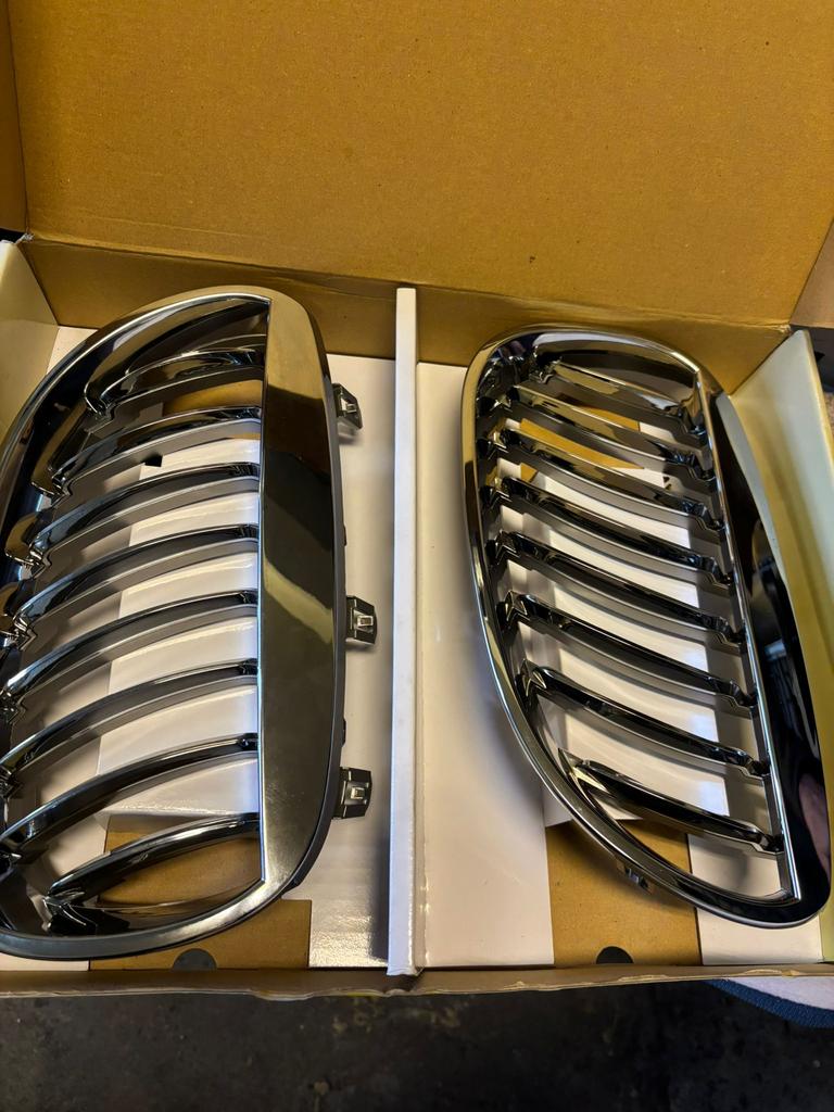 BMW E90/E91 Nieuwe Chrome Nieren