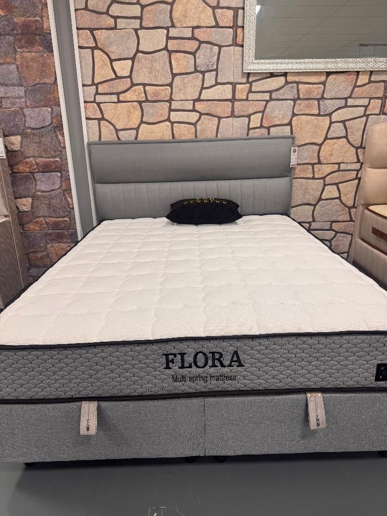 OP=OP!! bed Flora 160x200 + opbergruimte, Huis en Inrichting, Ophalen of Verzenden, 200 cm, 160 cm, Modern-industrieel