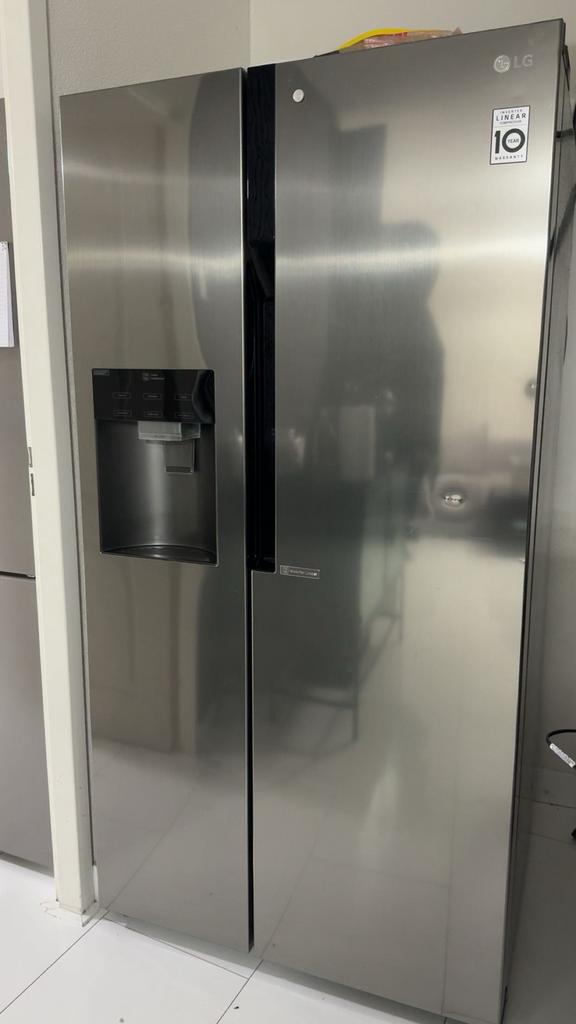 LG Amerikaanse Koelkast met IJs- en Waterdispenser, Ophalen, Gebruikt, 200 liter of meer, 60 cm of meer