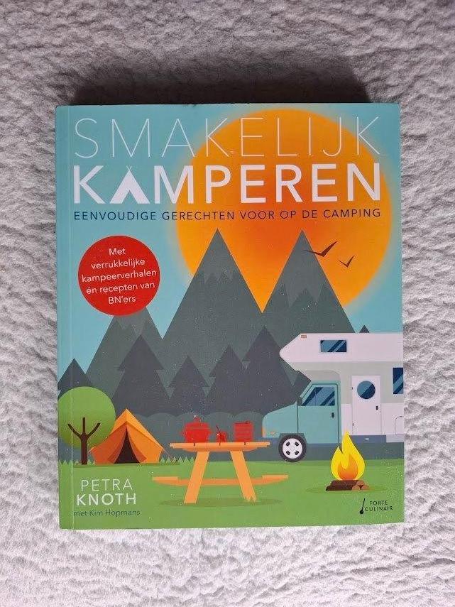 Petra Knoth - Smakelijk Kamperen, Boeken, Ophalen of Verzenden, Zo goed als nieuw, Petra Knoth, Overige gebieden