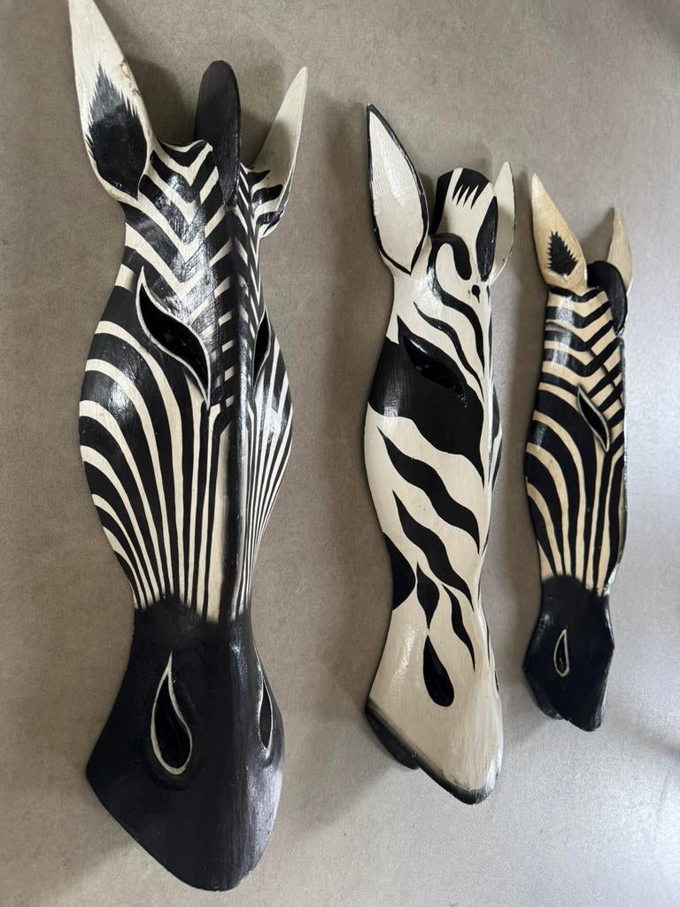3 houten zebra kunstwerken mooi design, Verzamelen, Beelden en Beeldjes, Ophalen of Verzenden, Zo goed als nieuw, Dier