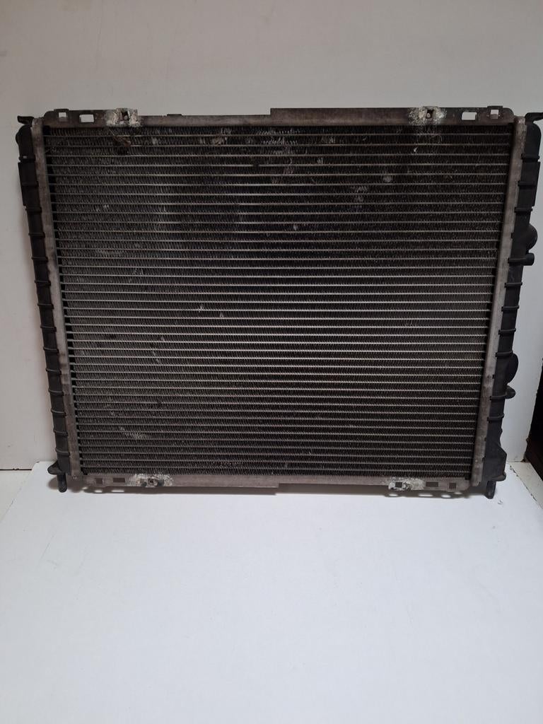 Radiateur Renault Clio II (2001-2005), Auto-onderdelen, Airco en Verwarming, Renault, Gebruikt, Ophalen of Verzenden