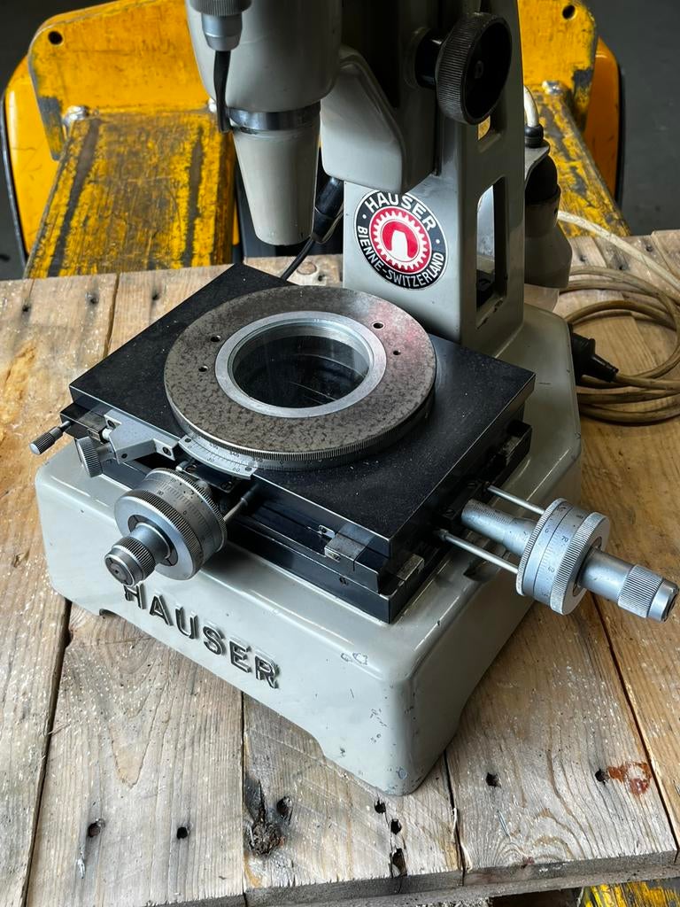 Hauser Bienne Switzerland meetmicroscoop, Ophalen, Gebruikt, Hauser, Dimatech