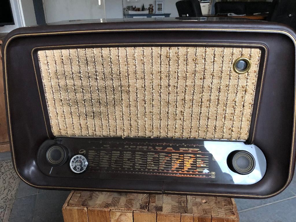 buizenradio Blaupunkt, Ophalen