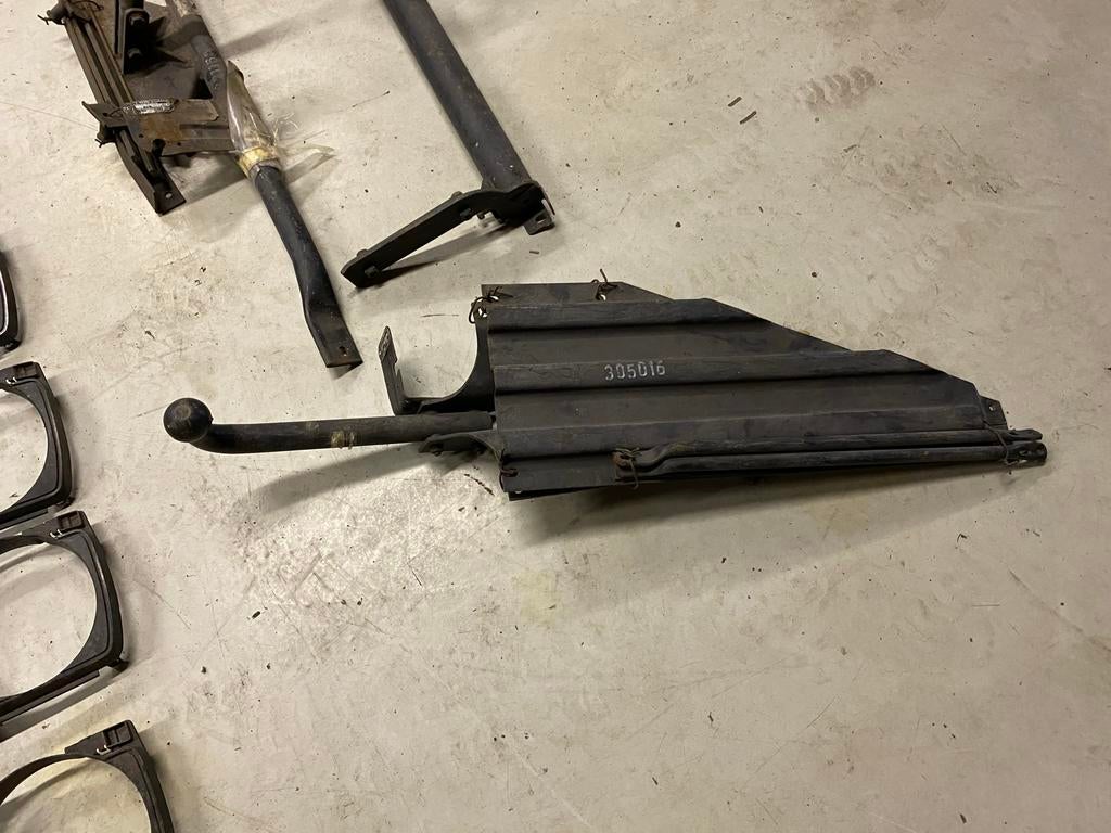 VW GOLF TRANSPORTER, T3-T6 TREKHAAK, TANK GRILLE,  ETC NOS, Ophalen, Nieuw, Volkswagen