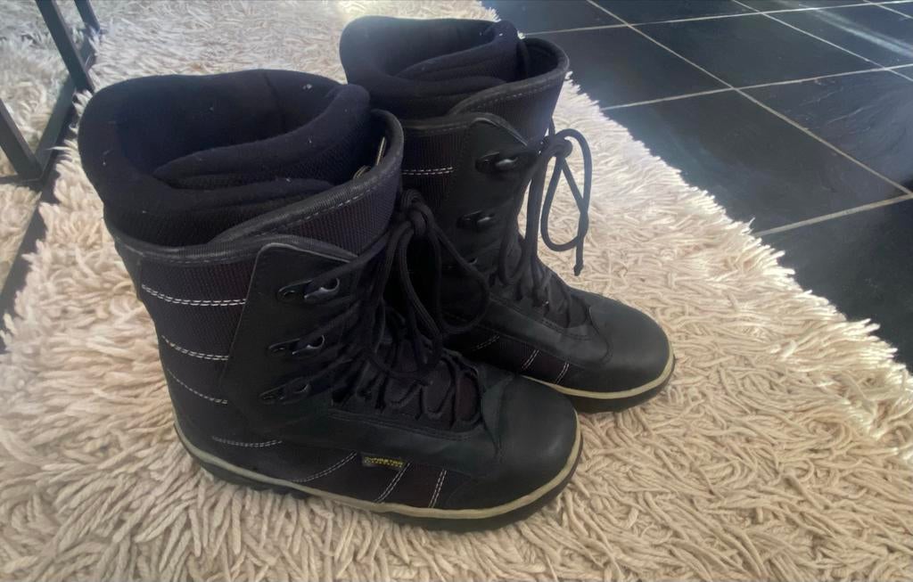 Snowboardschoenen  maat 43, Sport en Fitness, Snowboarden, Ophalen of Verzenden, Gebruikt, Snowboots