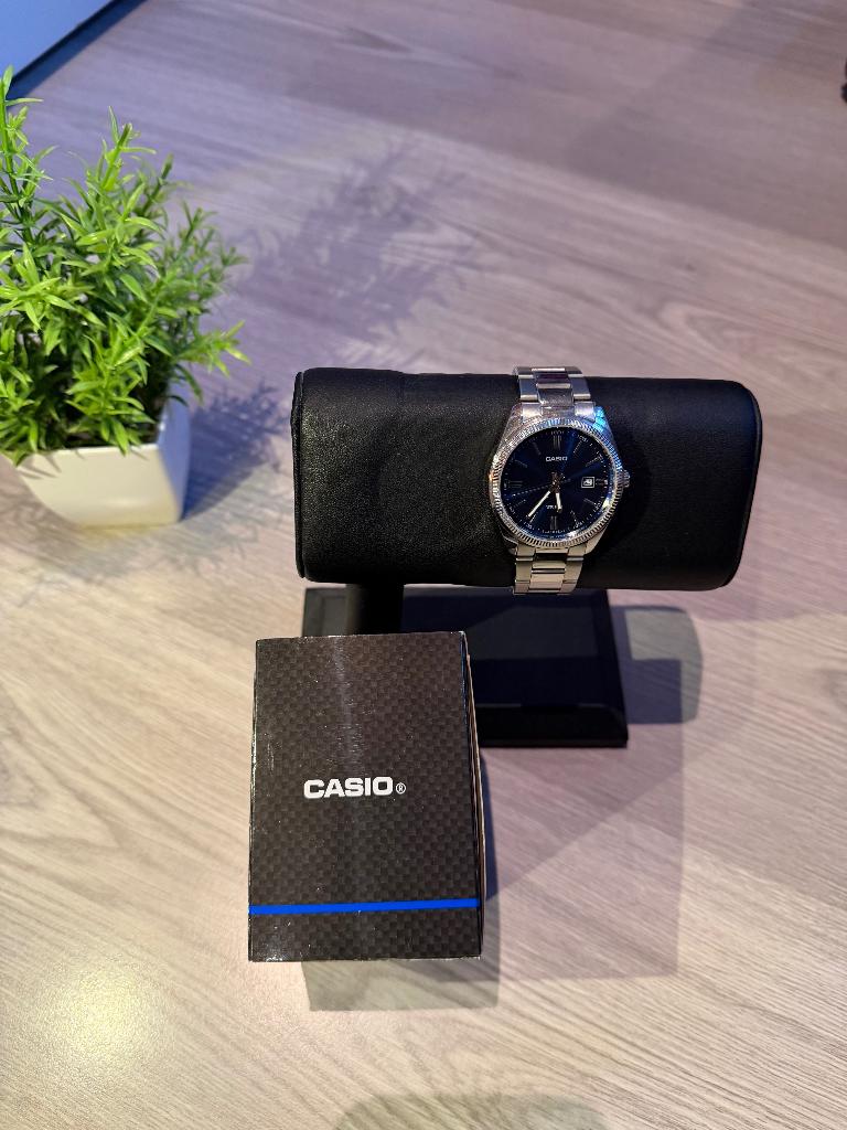 Casio horloge, Polshorloge, Ophalen of Verzenden, Zo goed als nieuw, Zilver