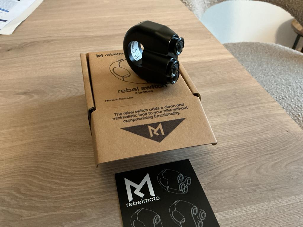 Rebelmoto Switch caferacer onderdeel (nieuw), Motoren, Ophalen of Verzenden, Nieuw