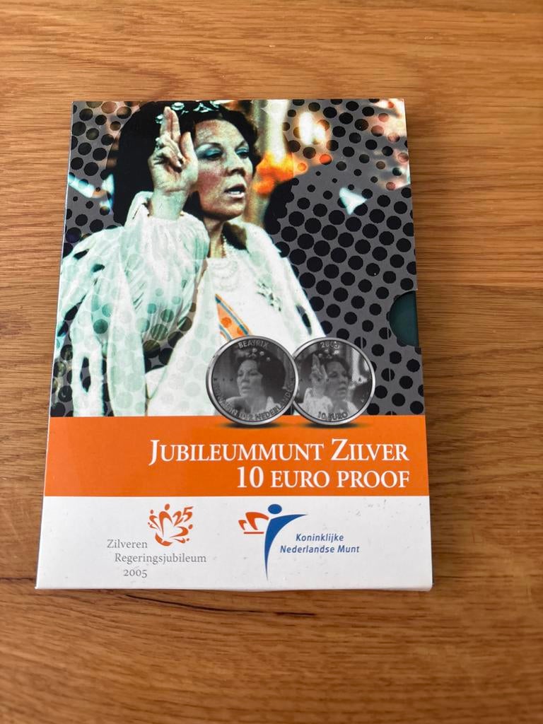 Zilveren 10 Euro Jubileummunt 2005, Postzegels en Munten, Munten | Nederland, Losse munt, Euro's, Koningin Beatrix, Zilver, Ophalen of Verzenden