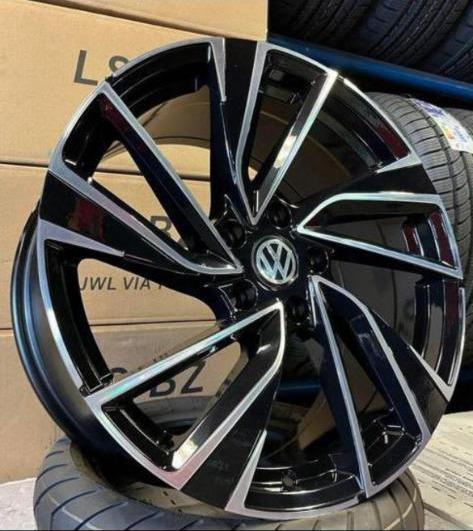 VOLKSWAGEN POLO LOOK VELGEN 17 INCH 5X100 POLO IBIZA AUDI A1, Auto-onderdelen, Ophalen of Verzenden, Nieuw, Velg(en)