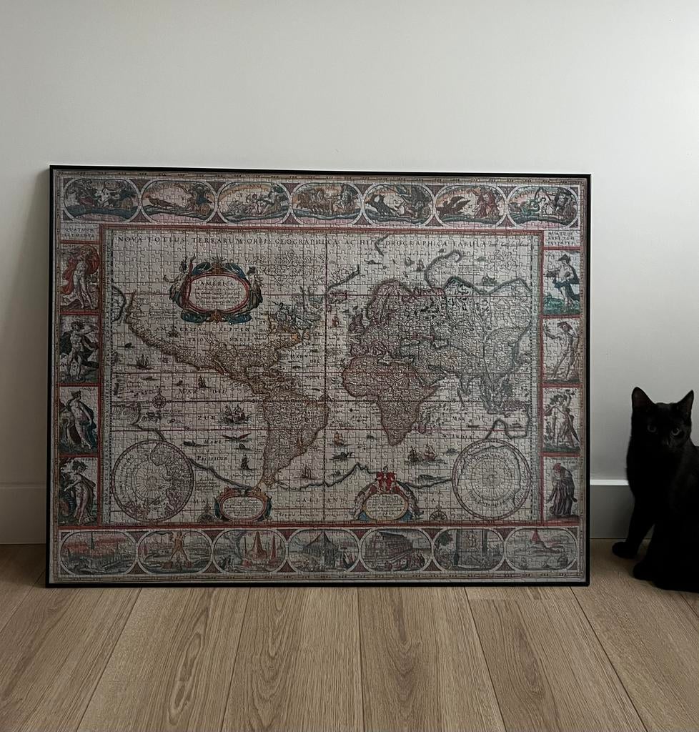 Prachtig ingelijste wereld-puzzel, Ophalen, Zo goed als nieuw