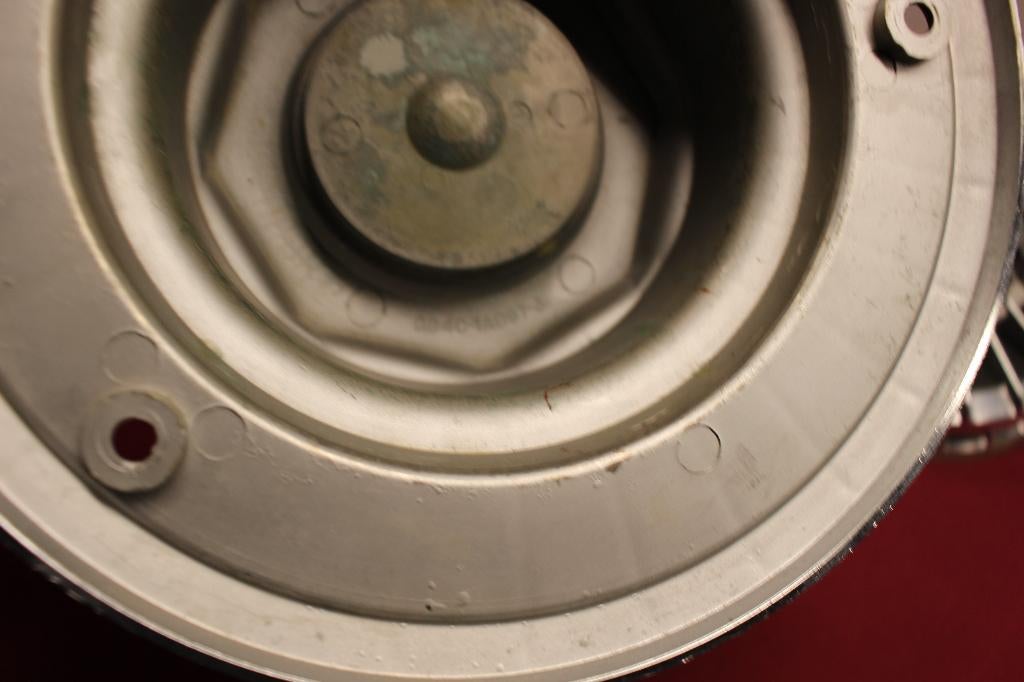 3 Lincoln wieldop center cap, Town Car, Mark V, Continental, Ophalen, Gebruikt