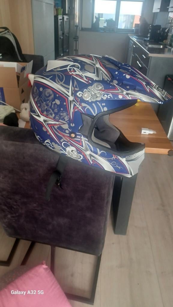 Yohe cross motorcross helm maat L, Fietsen en Brommers, Brommerhelmen, Ophalen of Verzenden, Gebruikt, Large, Overige merken