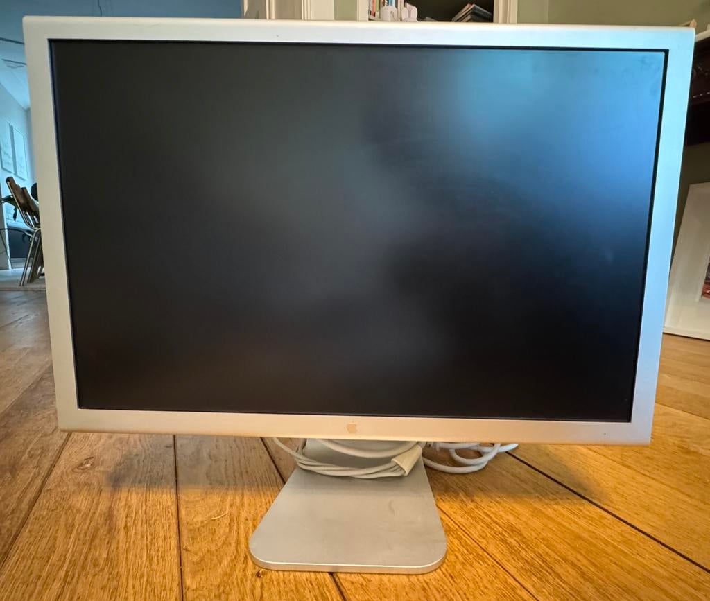 Apple Cinema Display monitor, Computers en Software, Monitoren, Gebruikt, 60 Hz of minder, DVI, Kantelbaar, Overige typen, HD