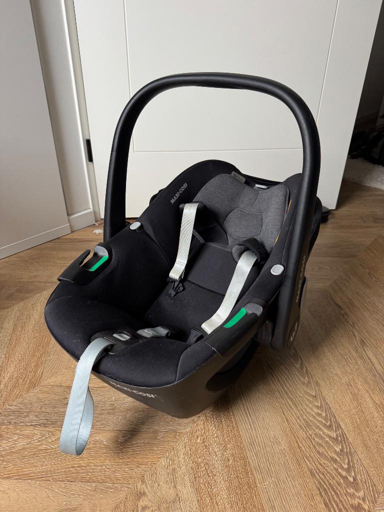 Maxi Cosi pebble 360 te koop aangeboden, Kinderen en Baby's, Autostoeltjes, Ophalen, Autogordel of Isofix, Gebruikt, 0 t/m 13 kg