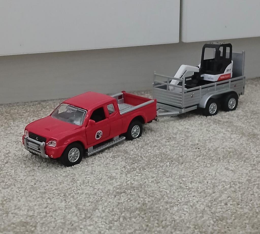 Pick up auto met aanhanger en kraanje, Hobby en Vrije tijd, Modelauto's | 1:24, Ophalen of Verzenden, Zo goed als nieuw, Overige merken