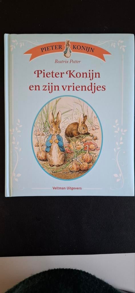 Beatrix Potter - Pieter Konijn en zijn vriendjes, Ophalen of Verzenden, Zo goed als nieuw, Beatrix Potter