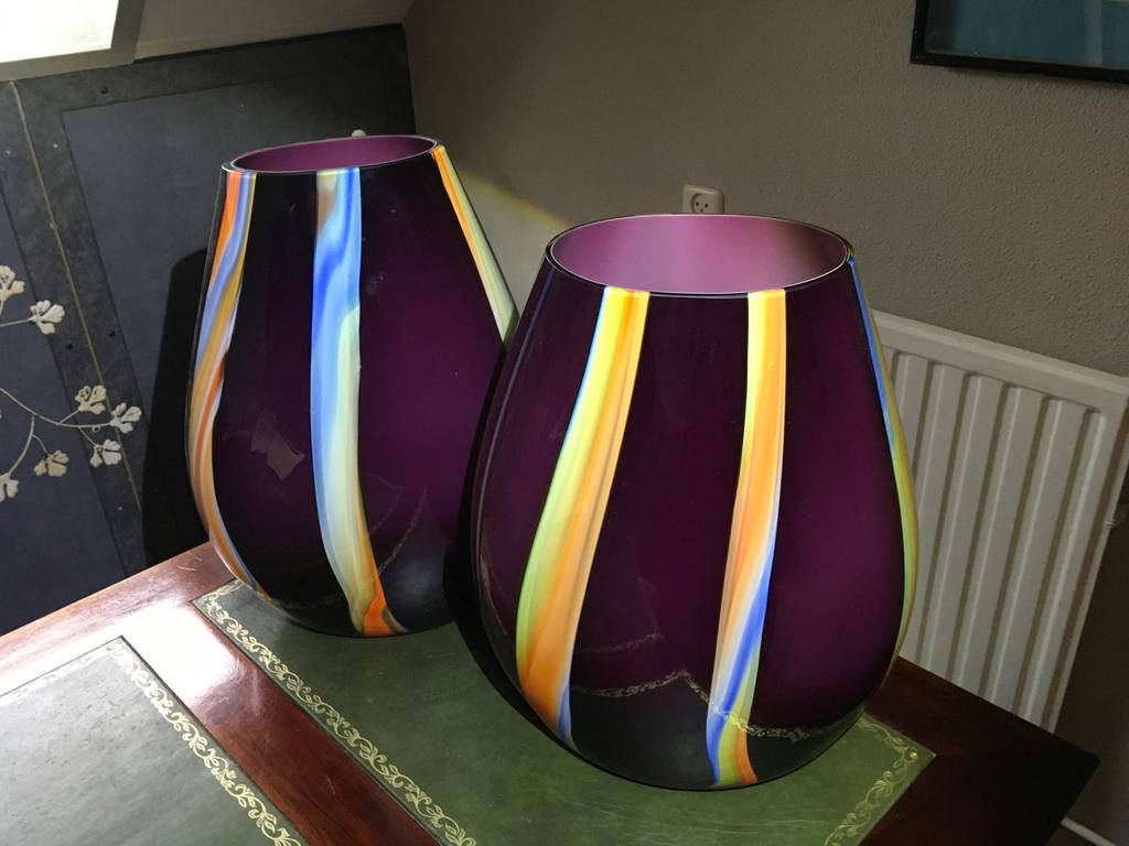 Aubergine glazen vazen, Huis en Inrichting, Woonaccessoires | Vazen, Overige kleuren, Ophalen of Verzenden, Minder dan 50 cm, Glas