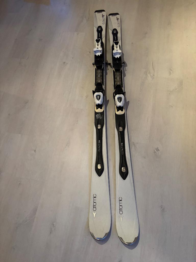 Atomic ski’s, Sport en Fitness, Skiën en Langlaufen, Ophalen, 160 tot 180 cm, Zo goed als nieuw, Carve