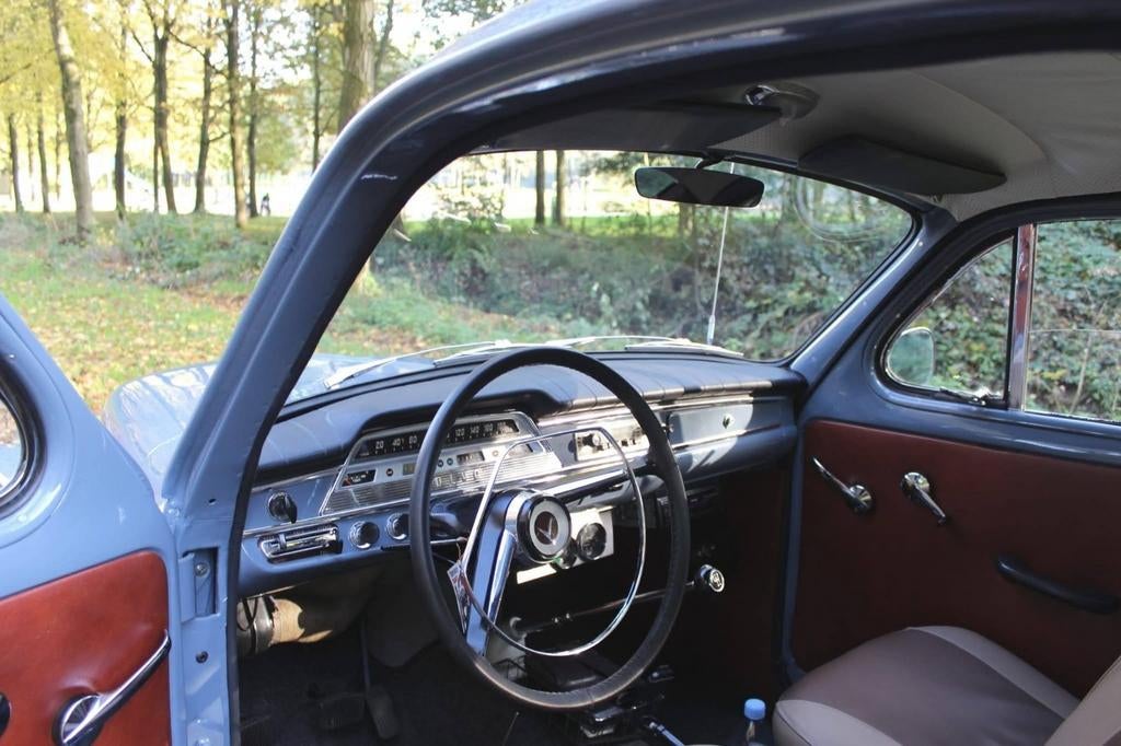 Trouwauto, Met chauffeur, Trouwauto