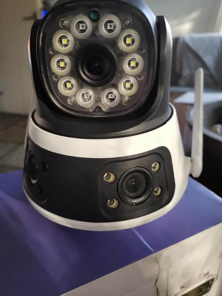 Draadloze beveiligingscamera voor binnen/buiten, Ophalen of Verzenden, Zo goed als nieuw, Buitencamera