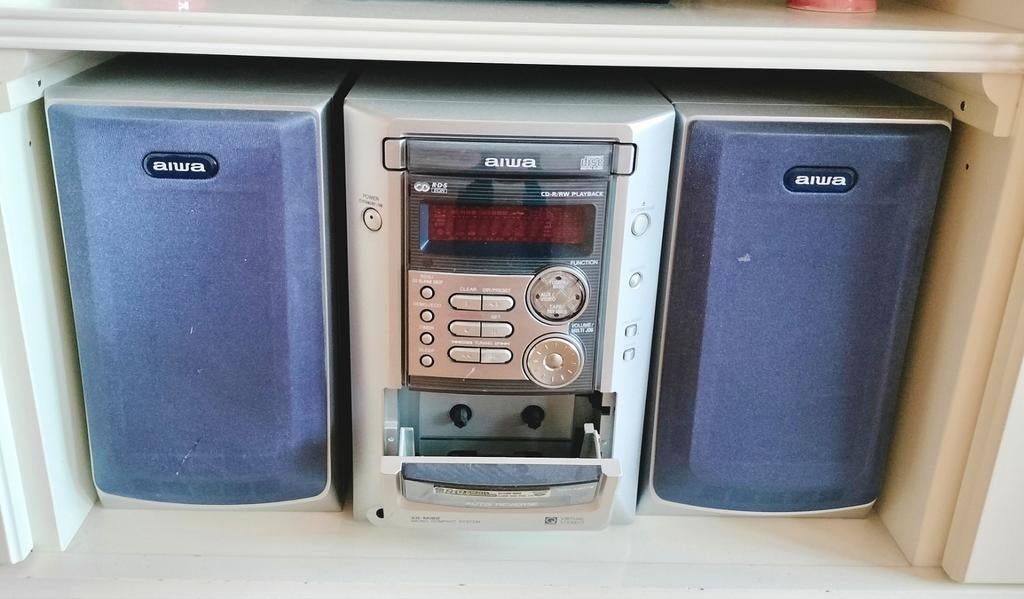 Mooie stereo setje van het merk Aiwa, Ophalen of Verzenden, Gebruikt, Radio, Met cd-speler