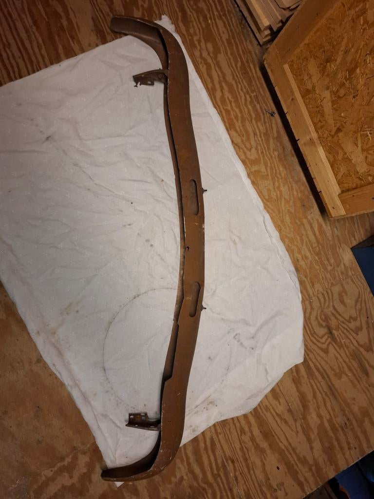 Trabant P60/601 Voorbumper - Overgangstype, Ophalen, Gebruikt, Voor, Oldtimer onderdelen