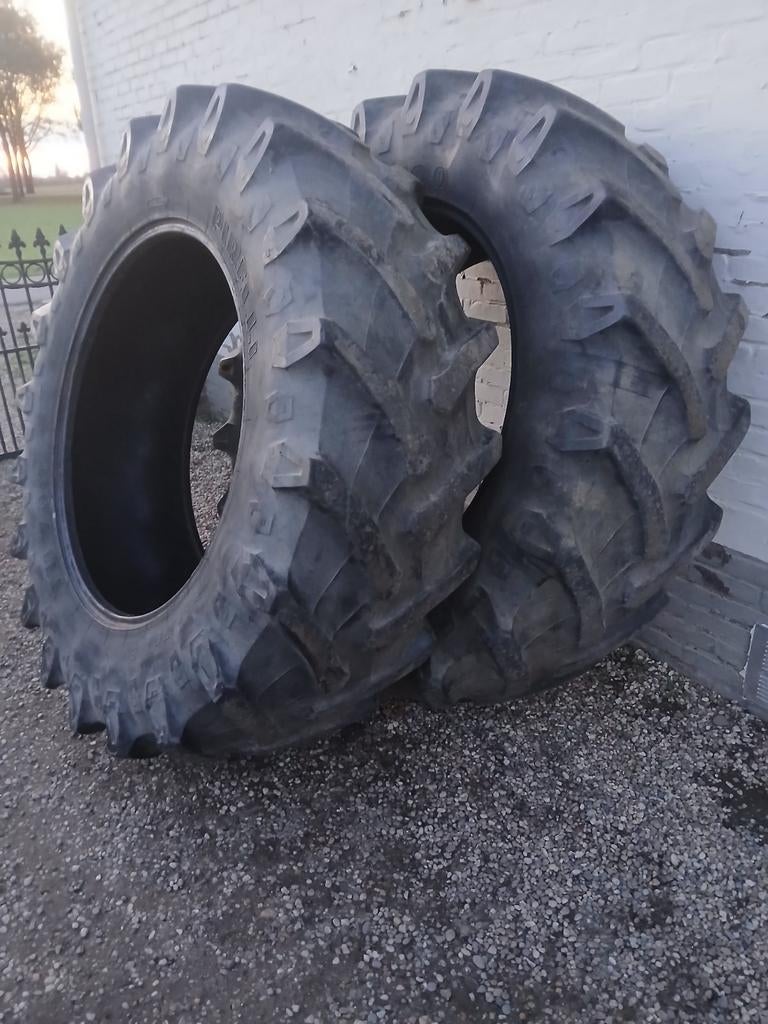 PIRELLI 520/70R38, Ophalen