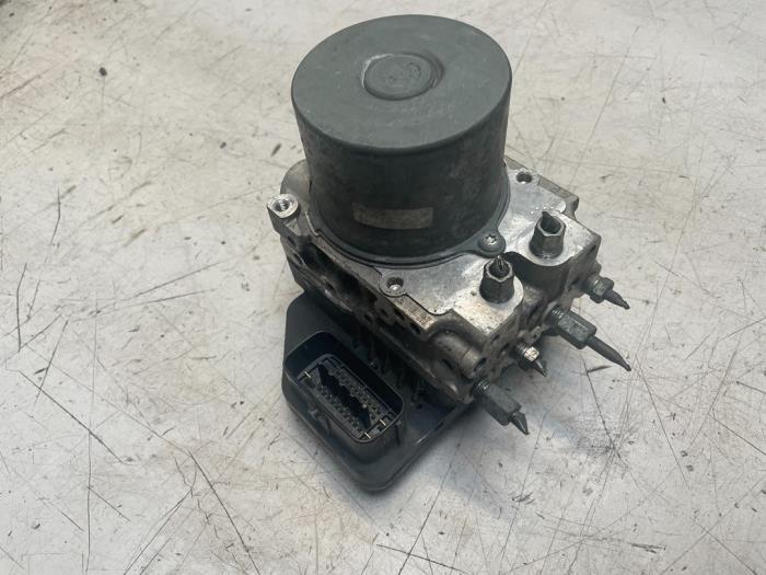 ABS Pomp van een Mazda 6, Gebruikt, -, -, Ophalen of Verzenden
