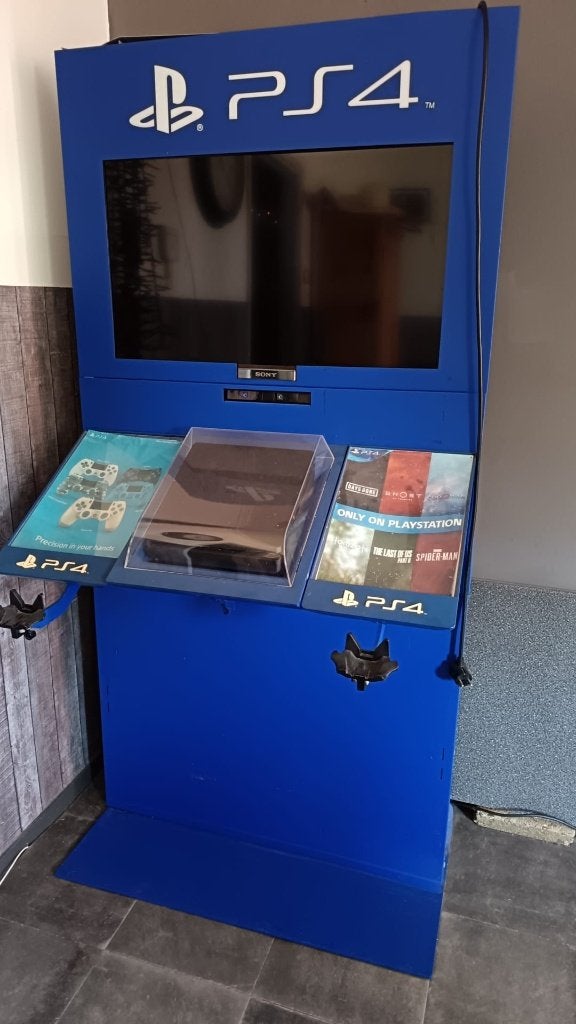 playstation showmodel dummy, Ophalen, Gebruikt, Met 2 controllers, Original