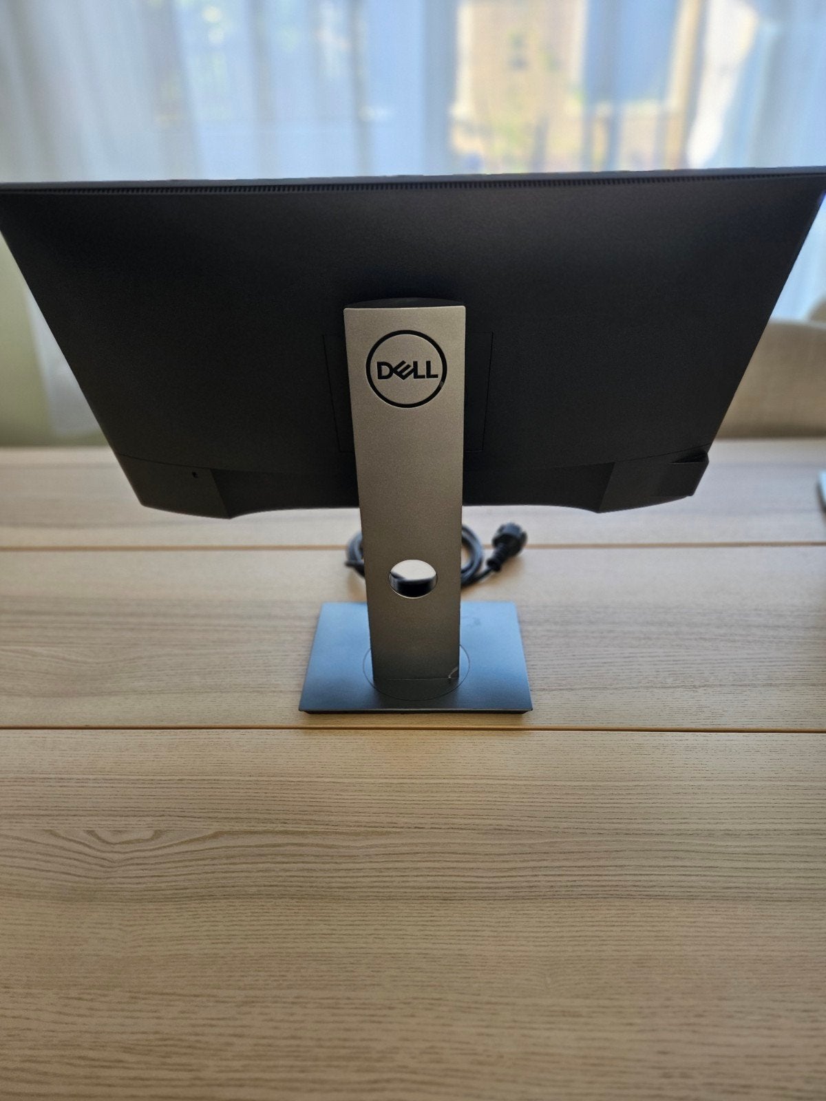 Dell P2419H Monitor, Computers en Software, Gebruikt, IPS, DisplayPort, In hoogte verstelbaar