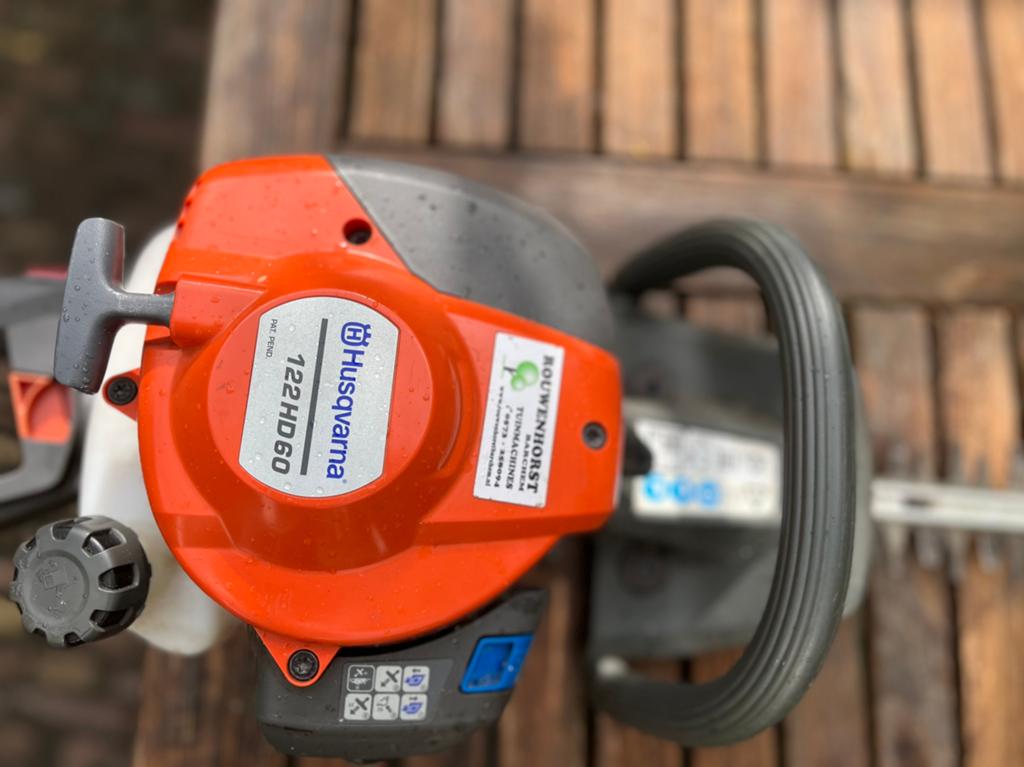 Husqvarna 122HD60 Heggenschaar - Benzine, Ophalen, Gebruikt, Benzine