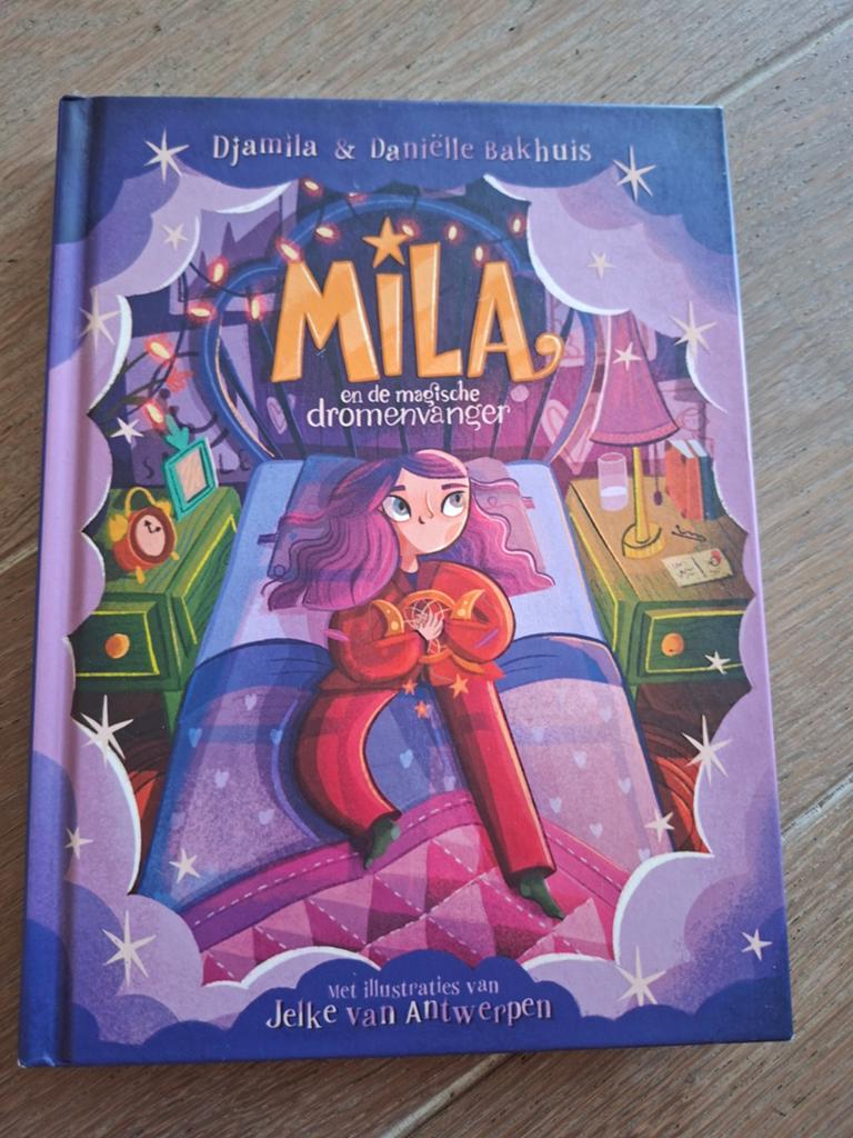Mila en de magische dromenvanger - Djamila, Ophalen of Verzenden, Zo goed als nieuw, Djamila & Daniëlle Bakhuis