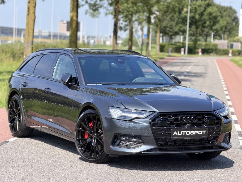 Audi A6 Avant 50 TFSI e Quattro S-Line Nightvision B&O Memor, Auto's, Automaat, Dealer onderhouden, 14 kWh, Zwart