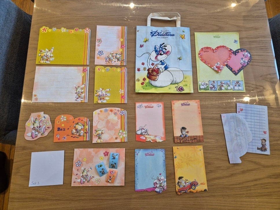 Grote Diddlina en Galupy papierbundel vintage, Ophalen of Verzenden