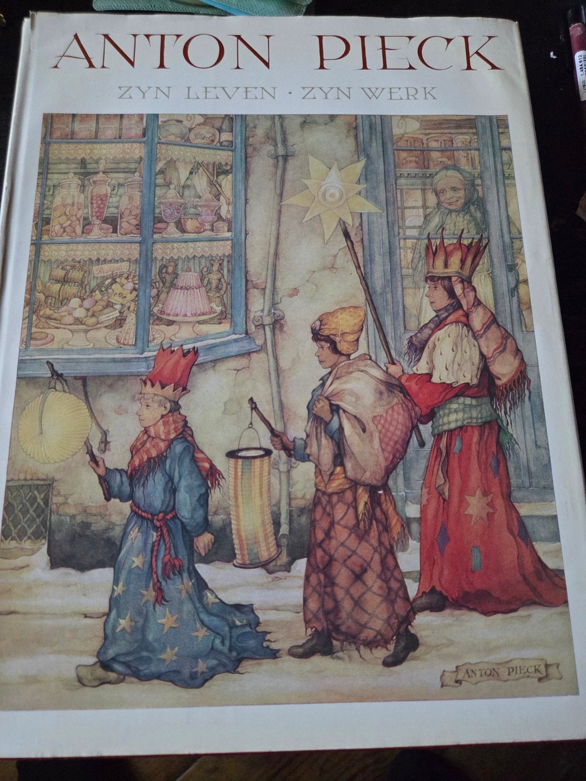 Anton Pieck zijn leven zijn werk, Ophalen of Verzenden, Zo goed als nieuw, Fotografen