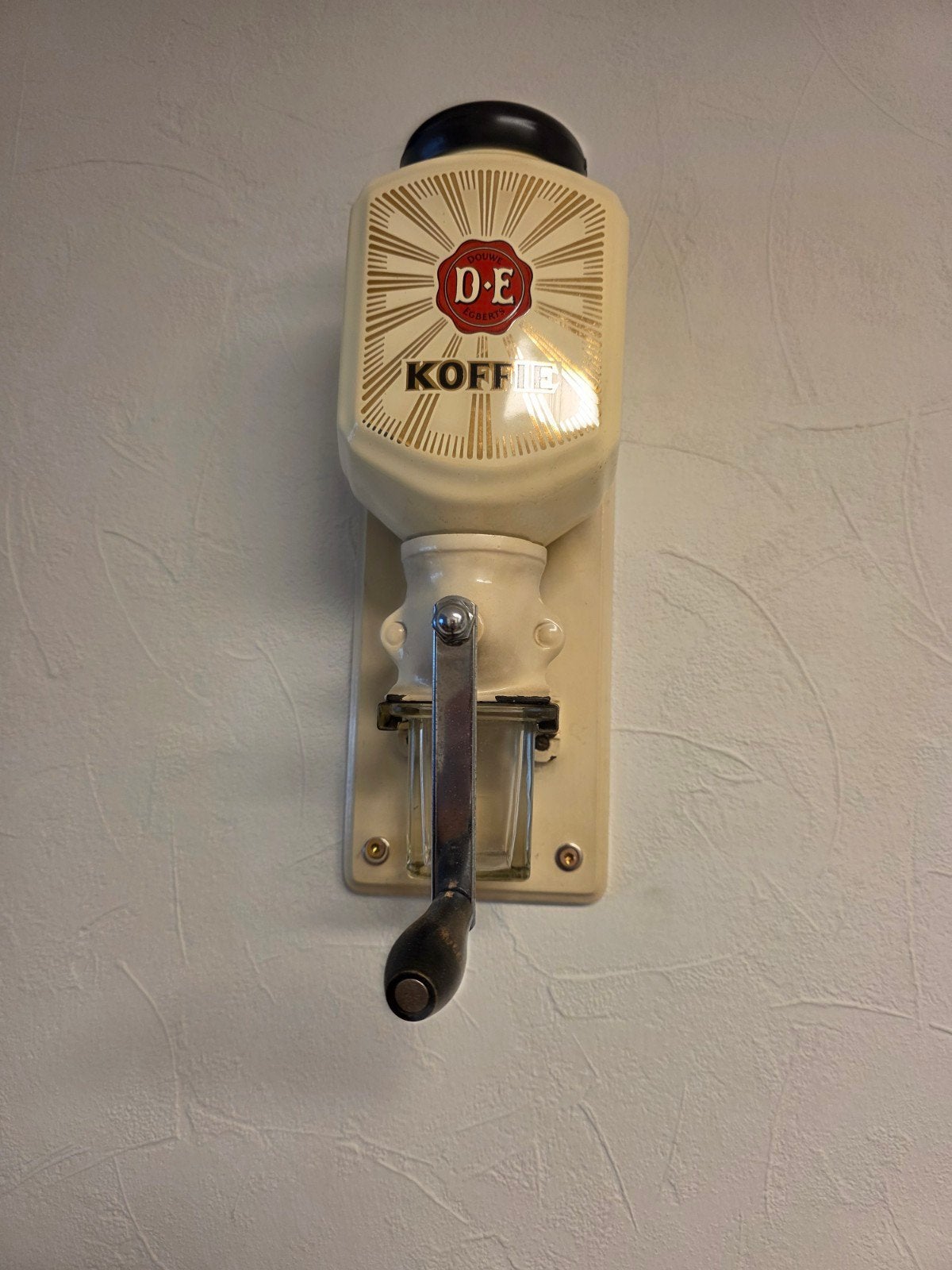 2 mooie complete koffiemolens Douwe Egberts en PeDe, Ophalen