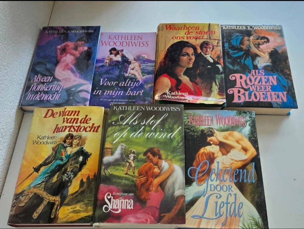 Boeken Kathleen Woodiwiss, Boeken, Ophalen of Verzenden, Gelezen, Kathleen Woodiwiss, Nederland