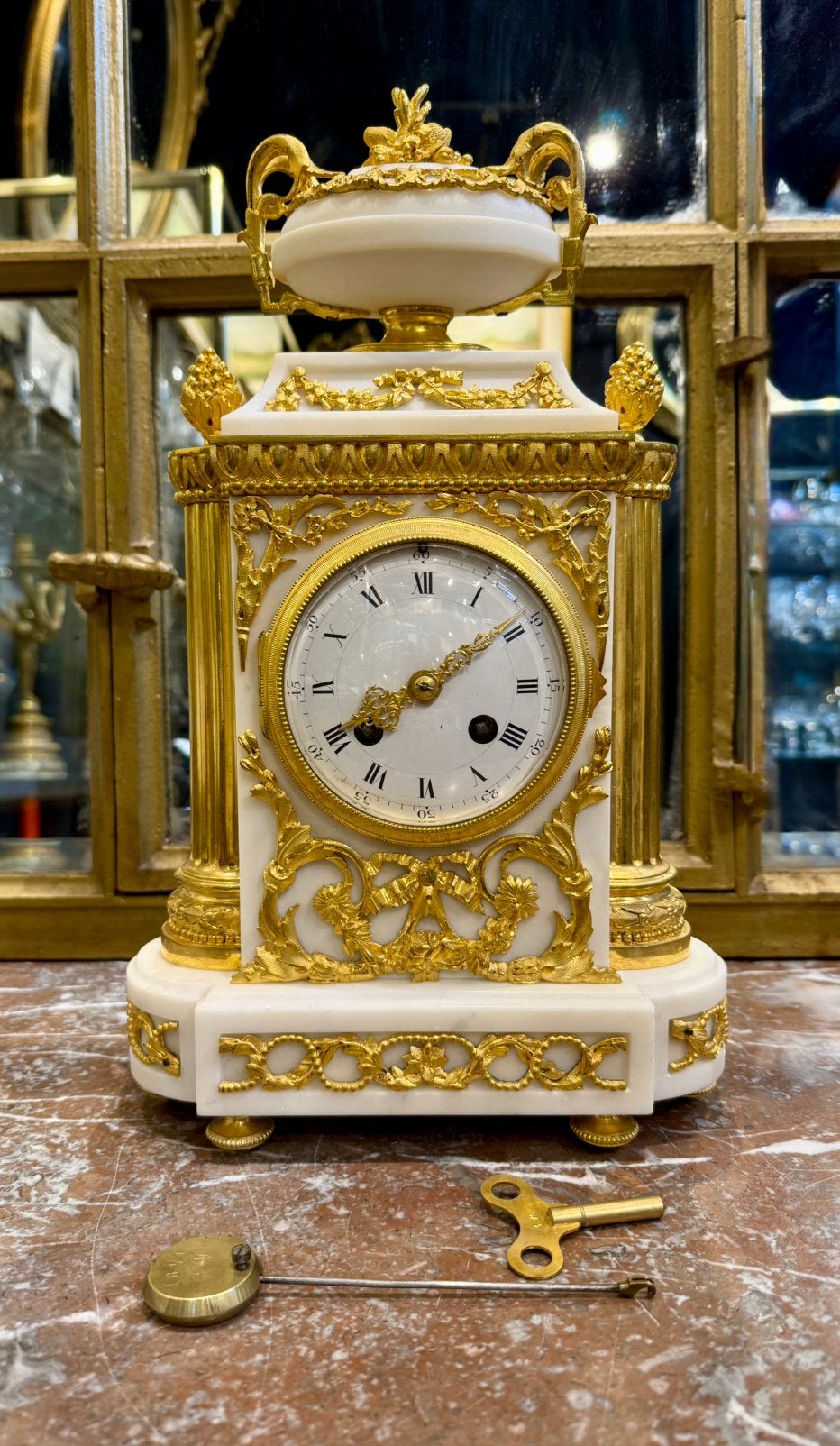 CARRARA MARMEREN NAPOLEONIII, Ophalen