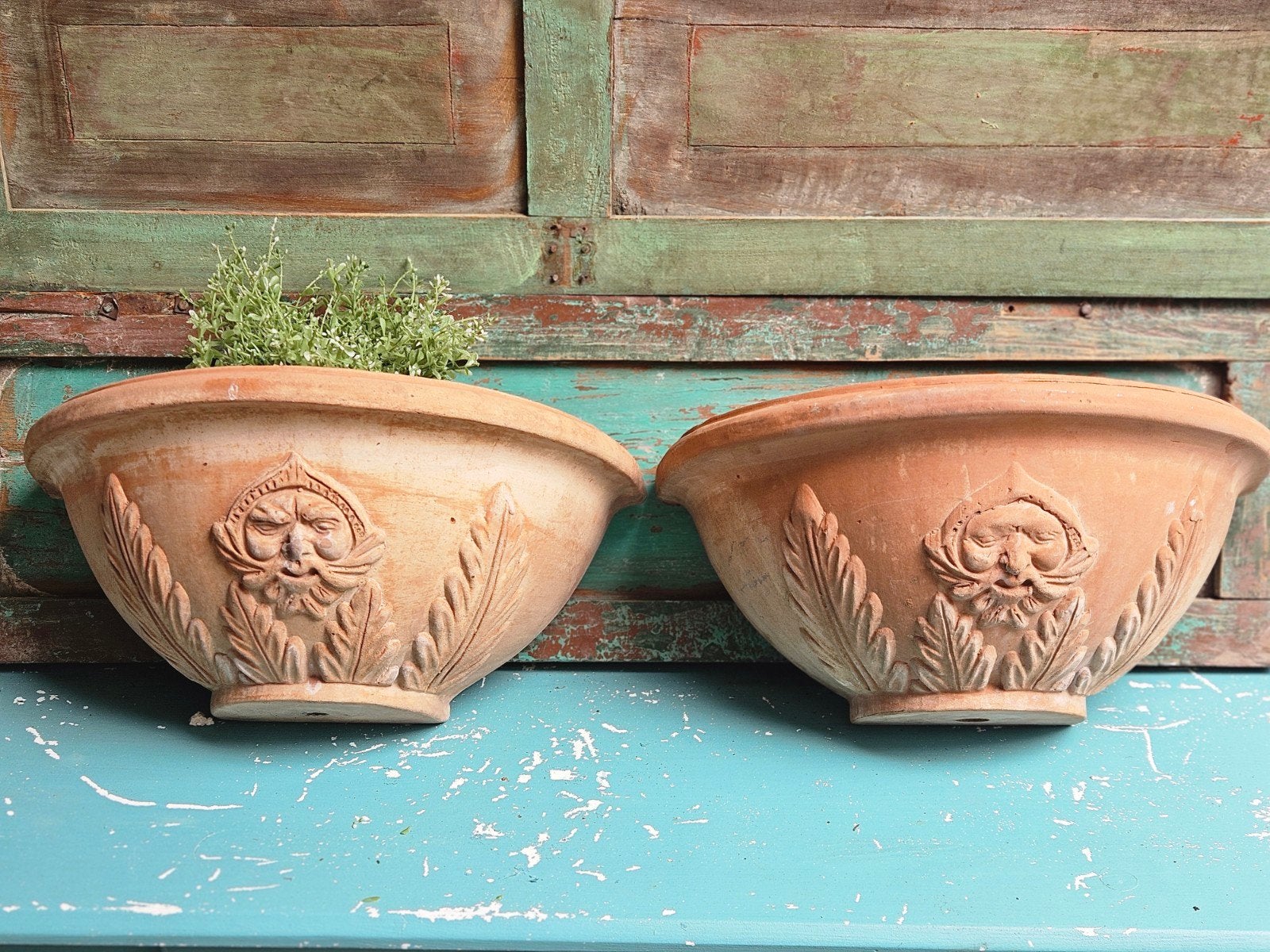 Set van 2 prachtige wand terracotta plantenbakken, Tuin en Terras, Bloempotten, Ophalen, Rond, Minder dan 25 cm, Minder dan 40 cm