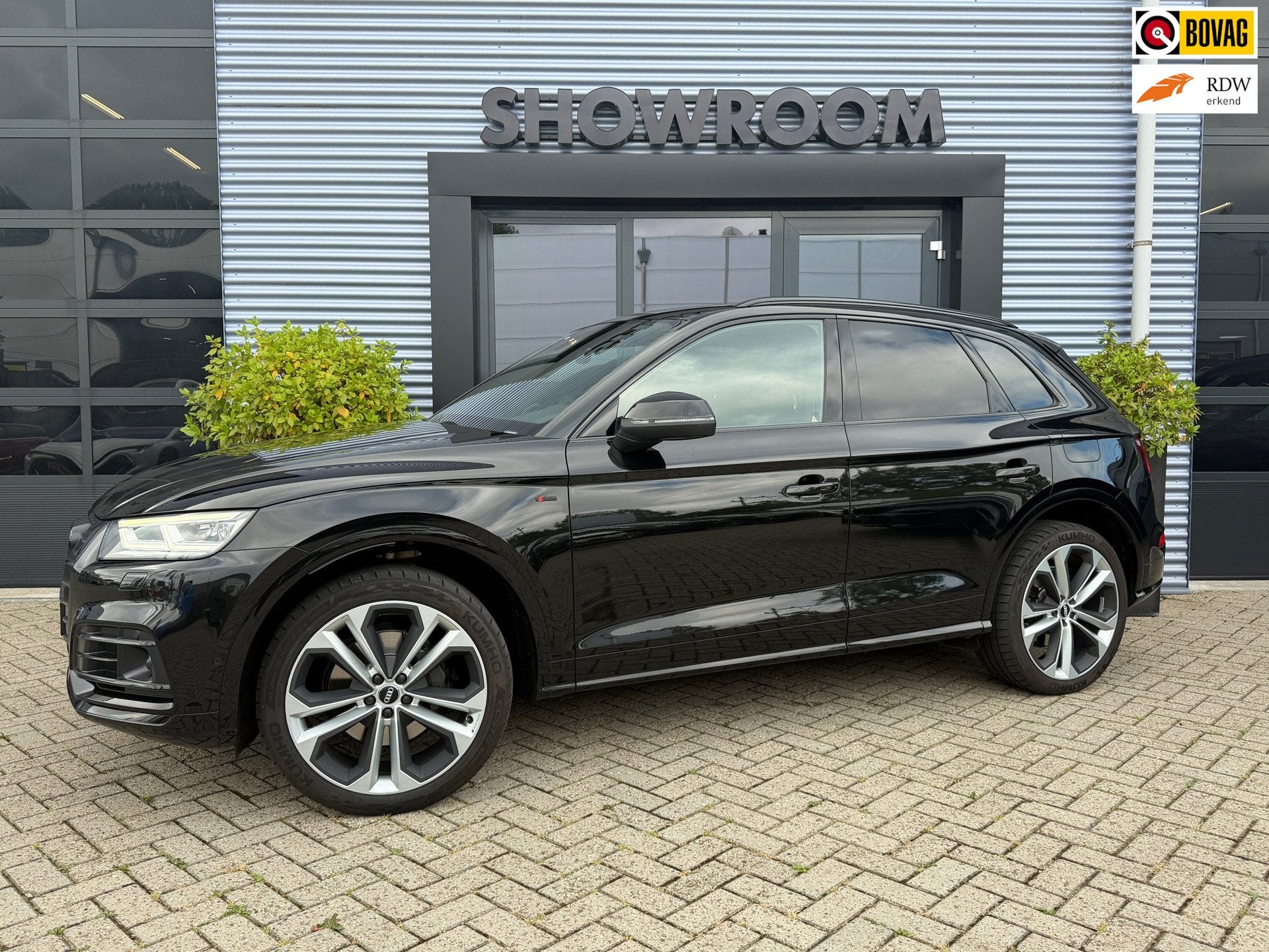 Audi Q5 55 TFSI e quattro Competition PANO|LEER|APPLECARPLAY, Auto's, Audi, Automaat, 4 cilinders, Automatische klimaatregeling