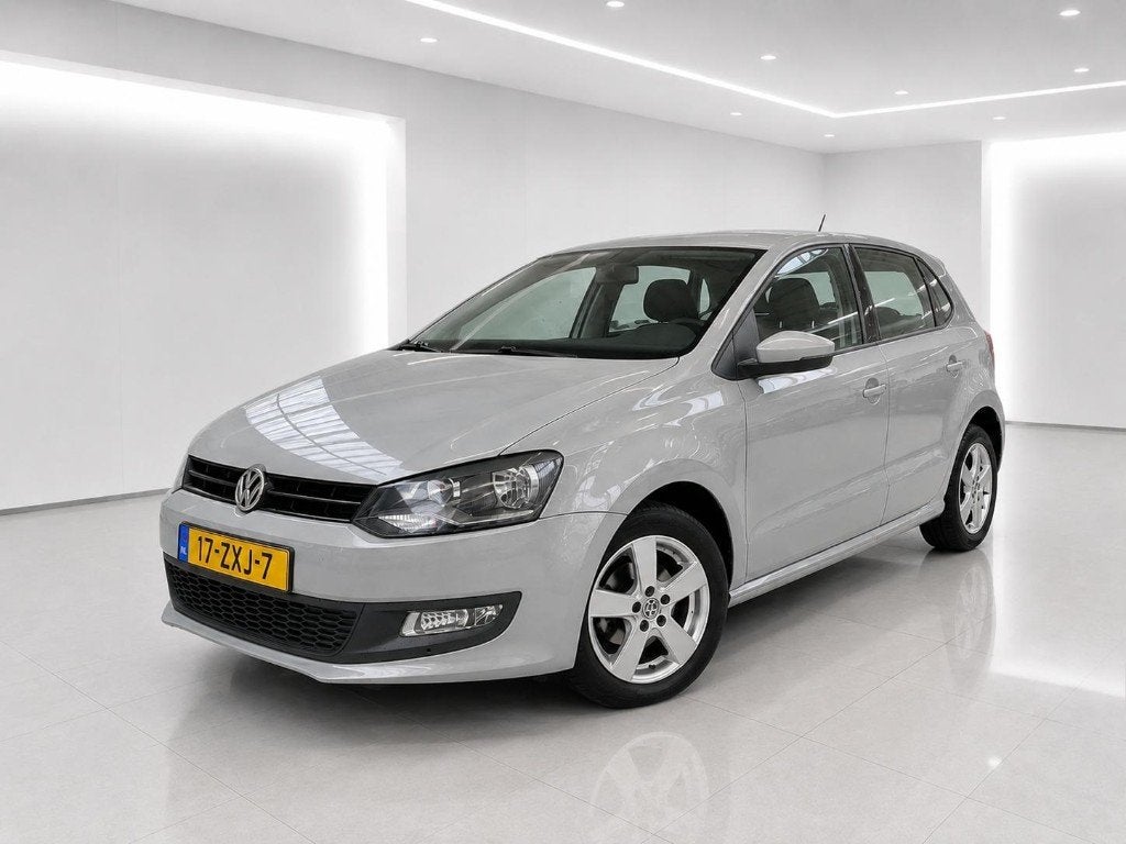 Volkswagen Polo BlueMotion Comfortline (trekhaak)2e eig/airc, Voorwielaandrijving, 40 €/maand, Zwart, 4 cilinders